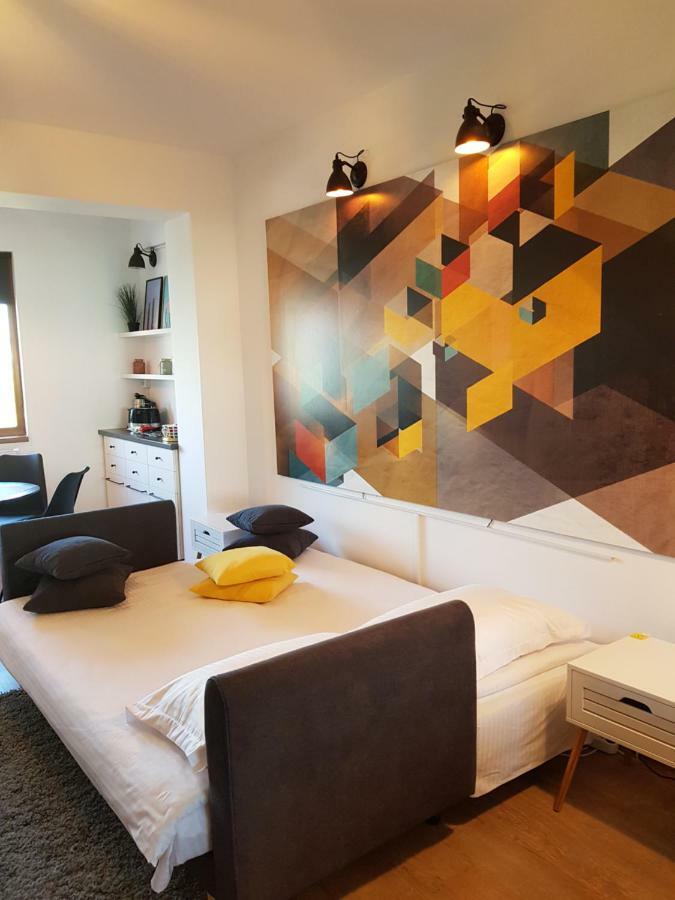 Kolonaki Domus Apartment 3 Iasi Luaran gambar