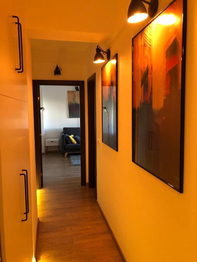 Kolonaki Domus Apartment 3 Iasi Luaran gambar